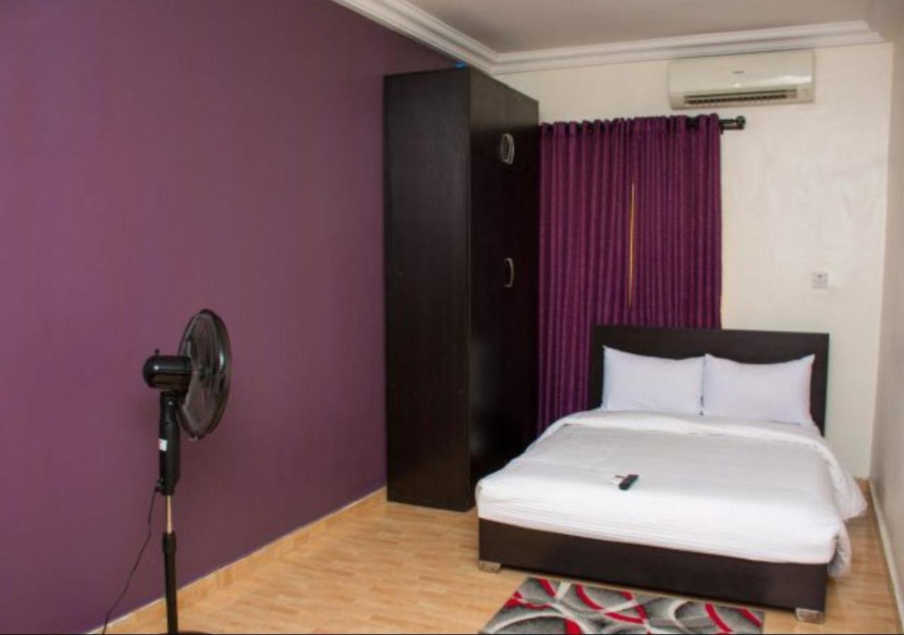 לגוס Esporta Suites Yaba מראה חיצוני תמונה